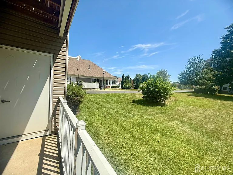 3213 Edward Stec Blvd — Photo 22