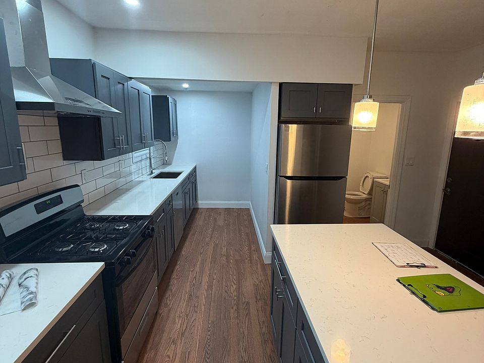 1st image of 364 N Front St #1