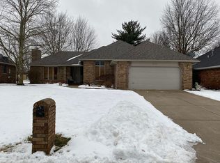 2146 E Cragmont St, Springfield, MO 65804