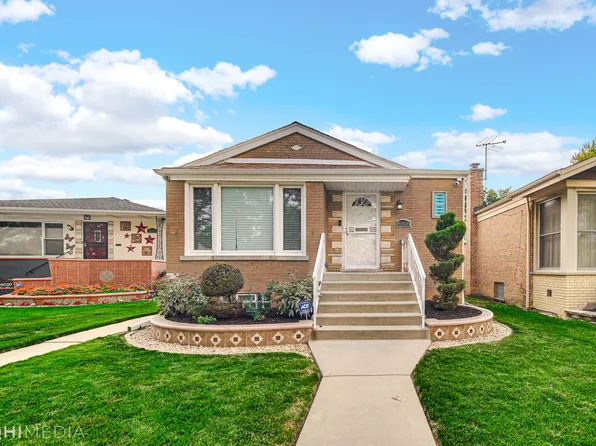8008 S Homan Ave, Chicago, IL 60652