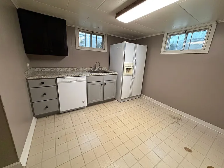 724 Ratone St — Photo 16