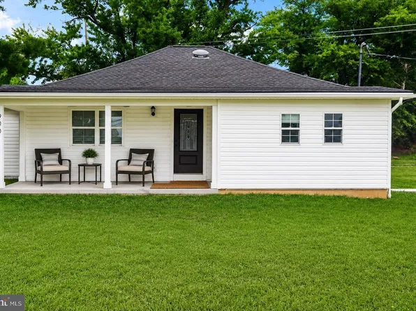 9001 Hollow Rd, Middletown, MD 21769