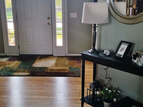 3rd image of 45076 Turnberry Ct
