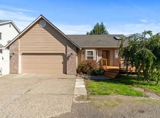 599 Hardcastle Ave, Woodburn, OR 97071