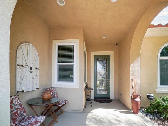 2nd image of 81120 Avenida Pamplona