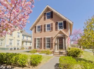 25 King St, Westfield, MA 01085
