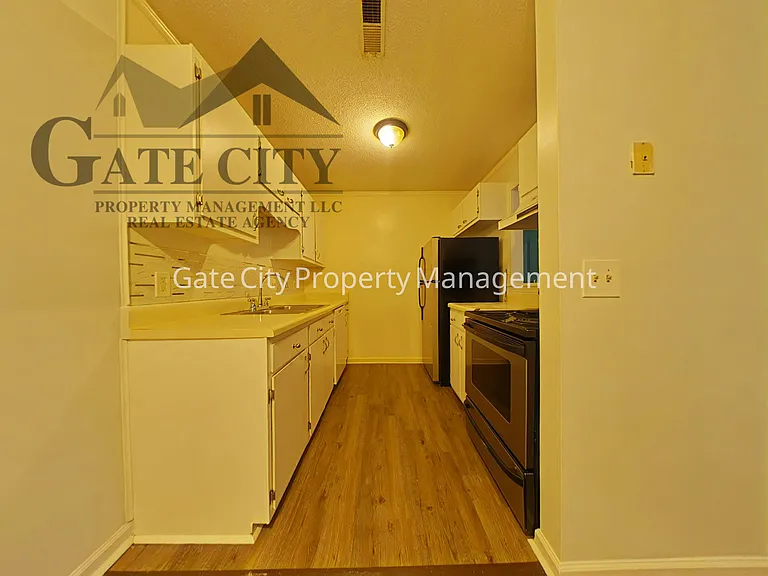 5661 Hornaday Rd #F — Photo 3