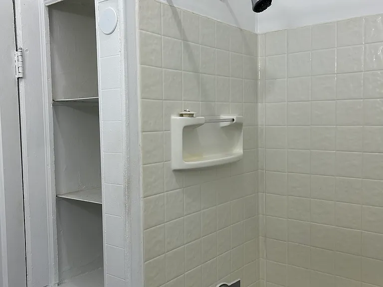 106 S 2nd St #2 — Photo 5