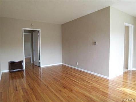 2nd image of 1151 Okoboji Dr APT B