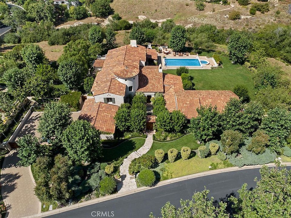 50 Golden Eagle, Irvine, CA 92603 MLS NP23131855 Zillow