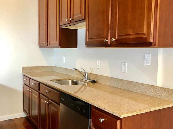 4002FBB7-BE6C-4D6C-BA26-705C573F34E1