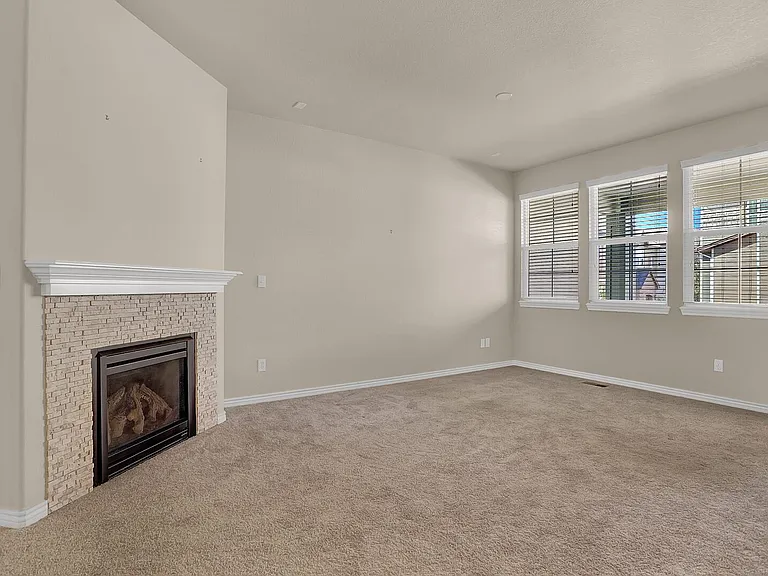 3311 Gladstone Creek Point — Photo 8