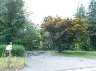 3617 Buckhorn St, Shrub Oak, NY 10588