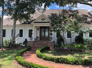 2740 Channel Pl, Biloxi, MS 39531