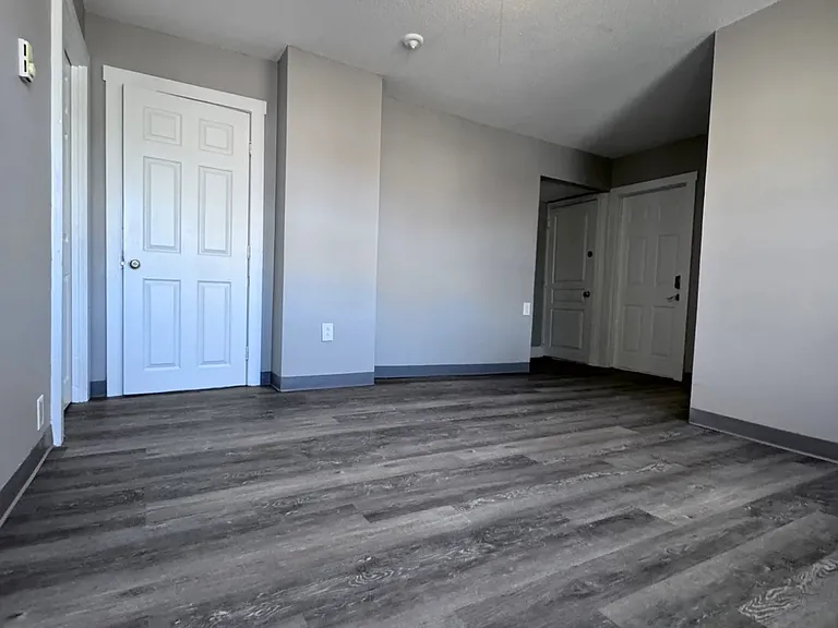272 Manchester St #3-B — Photo 11