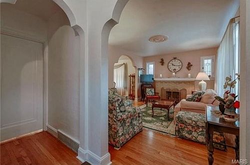 5th image of 5601 Rosa Ave