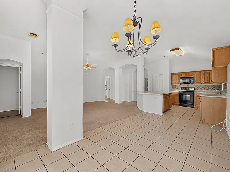 4184 Capstone Dr — Photo 7