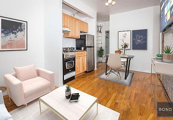2nd image of 280 Mulberry St APT 4C