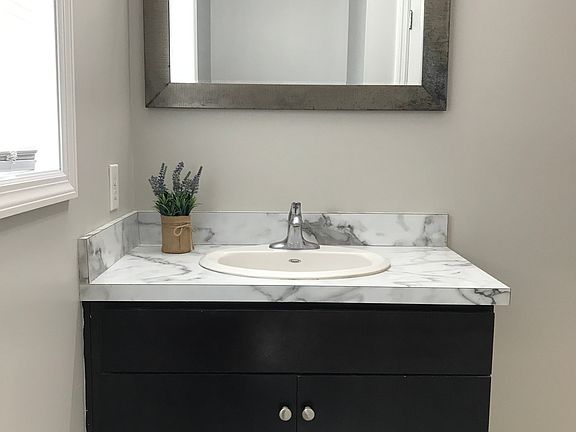3rd image of 648 Hudson St #1