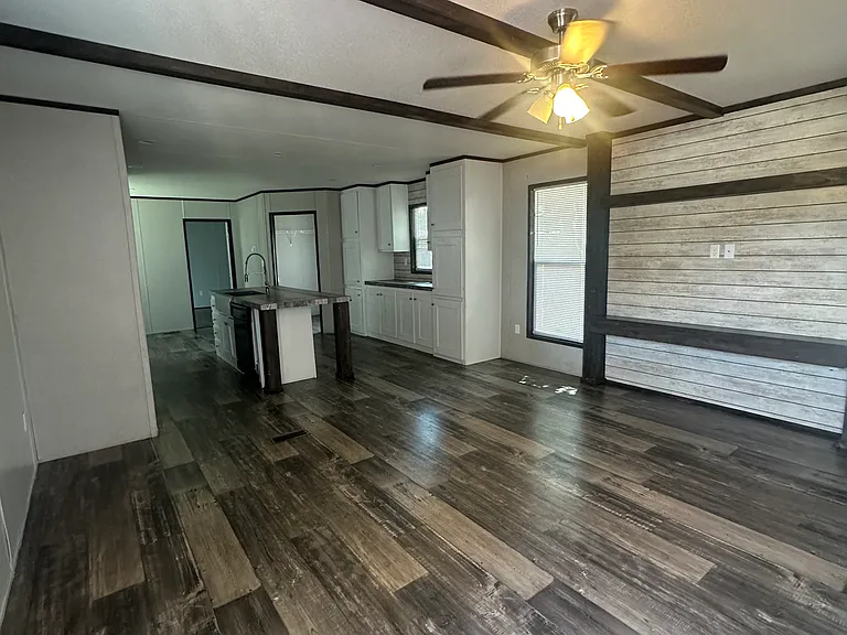 4330 Bradley Ln — Photo 21
