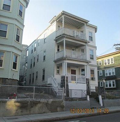 2nd image of 59 Adams St