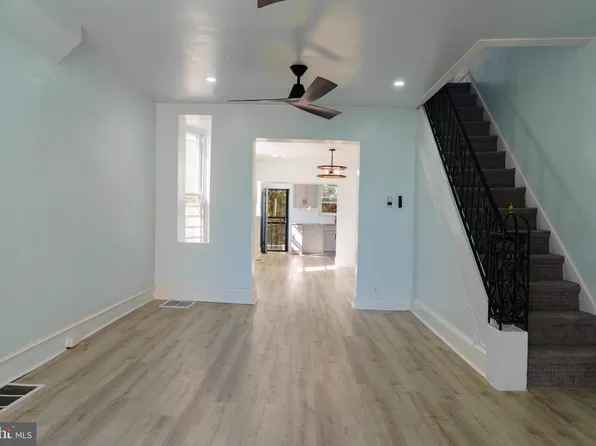 554 S Redfield St, Philadelphia, PA 19143