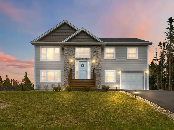 61 Hargrove Ln, Halifax, NS B3T 0H8
