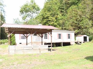 232 Goose Hollow Rd, Mammoth, WV 25132