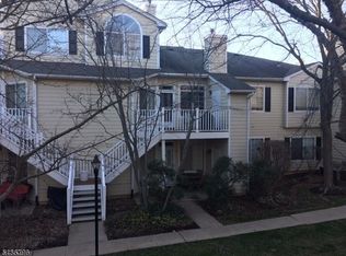 30 Wentworth Rd, Bedminster, NJ 07921