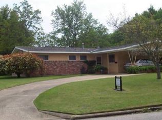 2916 N Colonial Dr, Montgomery, AL 36111