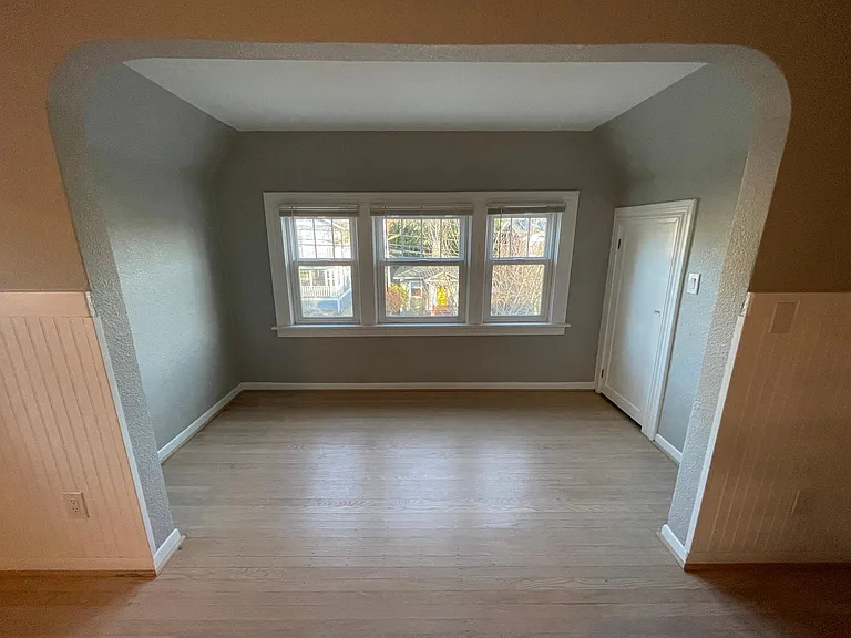 4009 2nd Ave NE — Photo 18