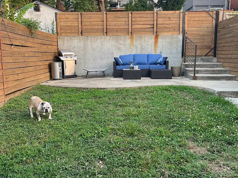 673 Jefferson St NE — Photo 11