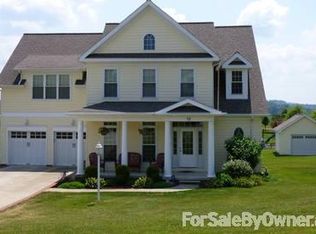 72 Samantha Dr, Fairmont, WV 26554