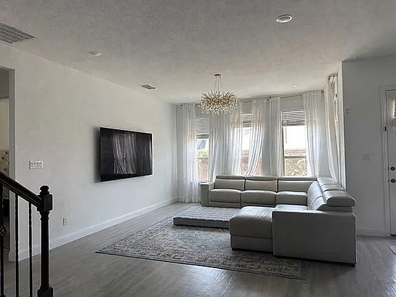 3rd image of 1516 White Water Way