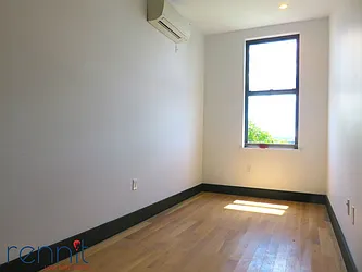 Rented by Rennit Inc.