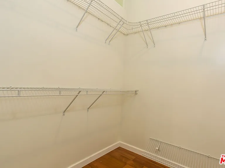 1100 Wilshire Blvd #3504 — Photo 14