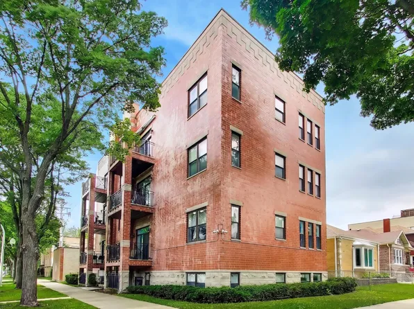 2551 W Arthur Ave APT 2E, Chicago, IL 60645