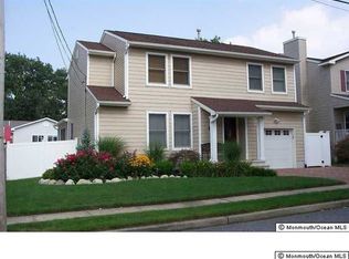 521 Vannote Dr, Brick, NJ 08723