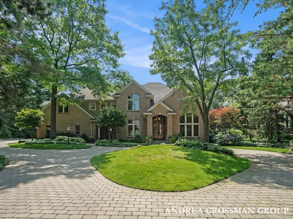 41 Bay Meadows Dr, Holland, MI 49424