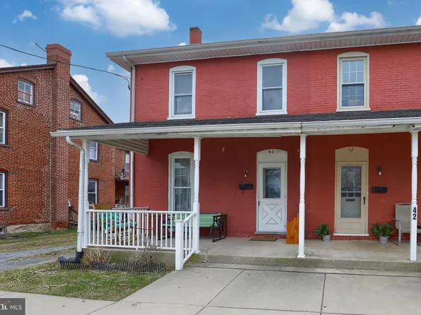 40 Broad St, Christiana, PA 17509