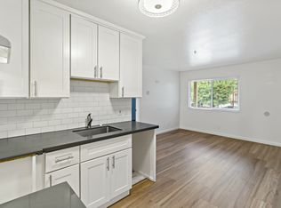 10900 Macarthur Blvd APT 7, Oakland, CA 94605