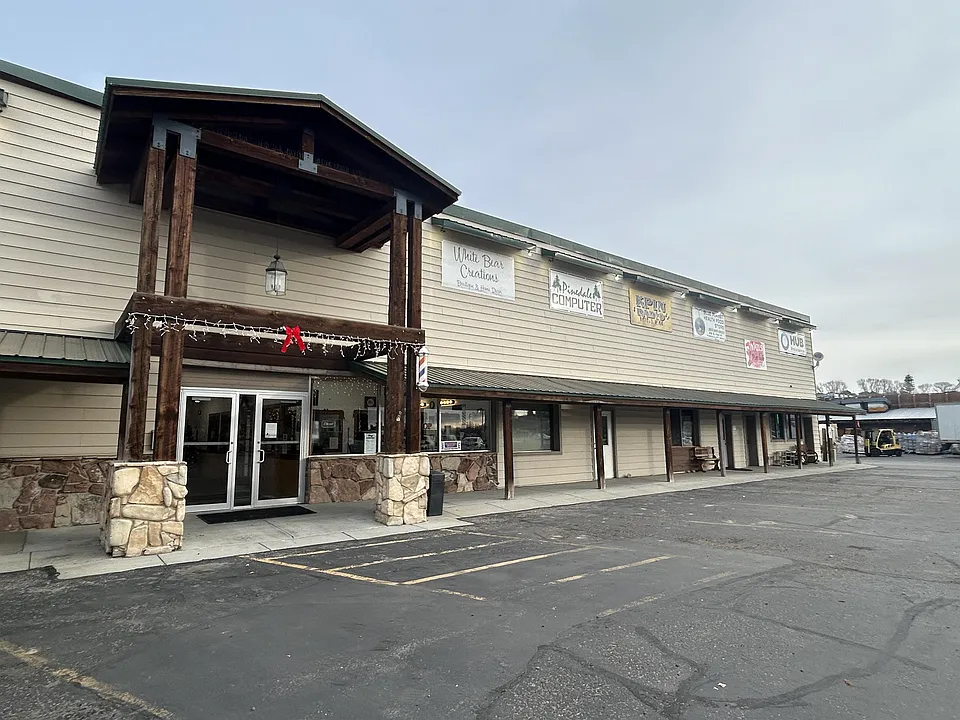 219 E Pine St #203