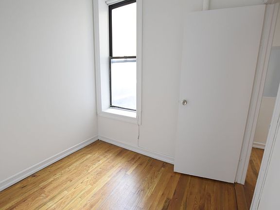 4th image of 305 Broome St #6CC