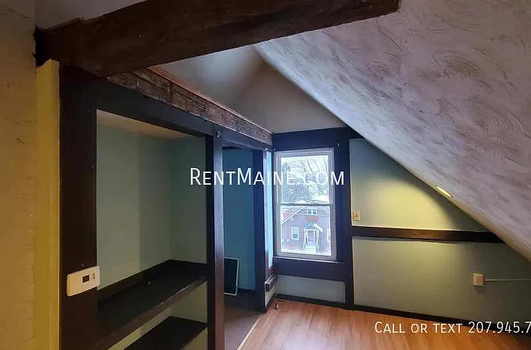 90 Clinton Ave #3 — Photo 5