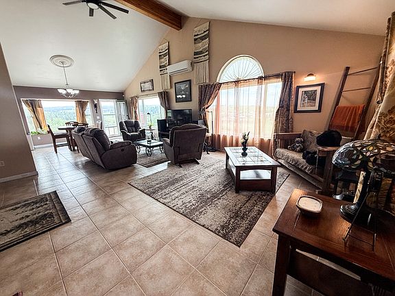 2nd image of 141 Skyview Dr
