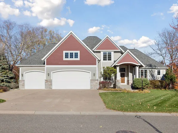 1095 Scarborough Ln, Woodbury, MN 55125