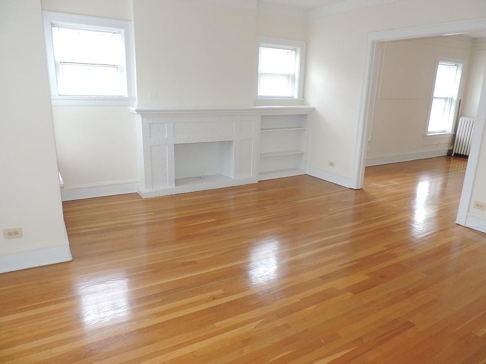 1st image of 733 Hinman Ave APT 2W
