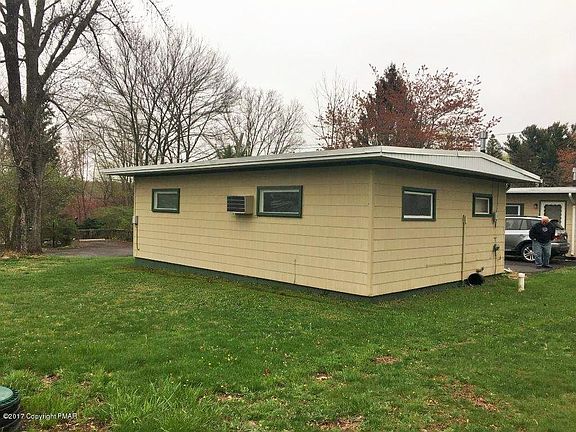 3rd image of 102108 Smiley Ln