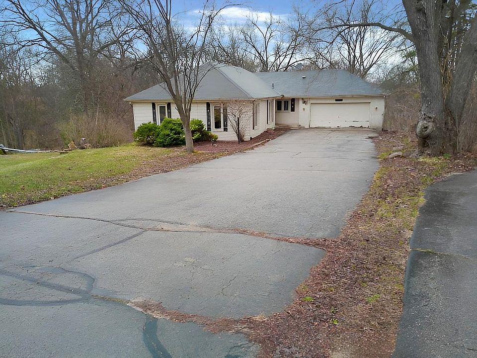 1st image of 8046 Harvest Hill Dr