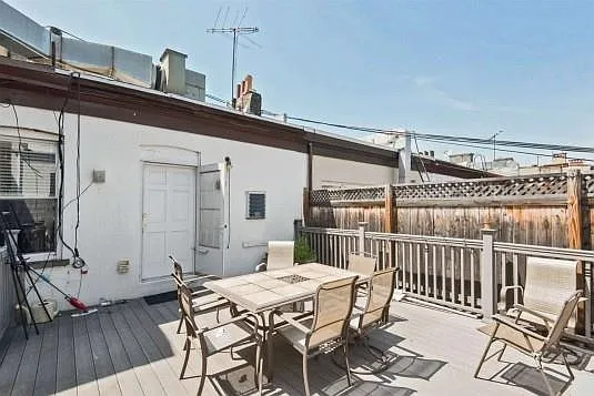 523 Washington St #2 — Photo 12